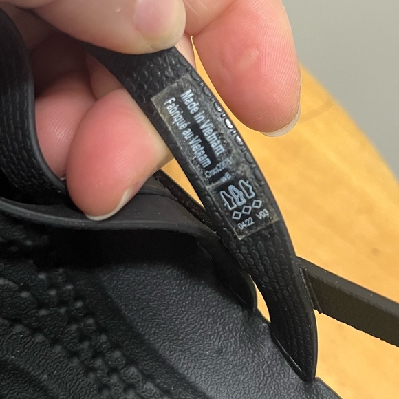 Crocs Brooklyn Strappy Low Wedge sandal women’s size 8 - Picture 5 of 8